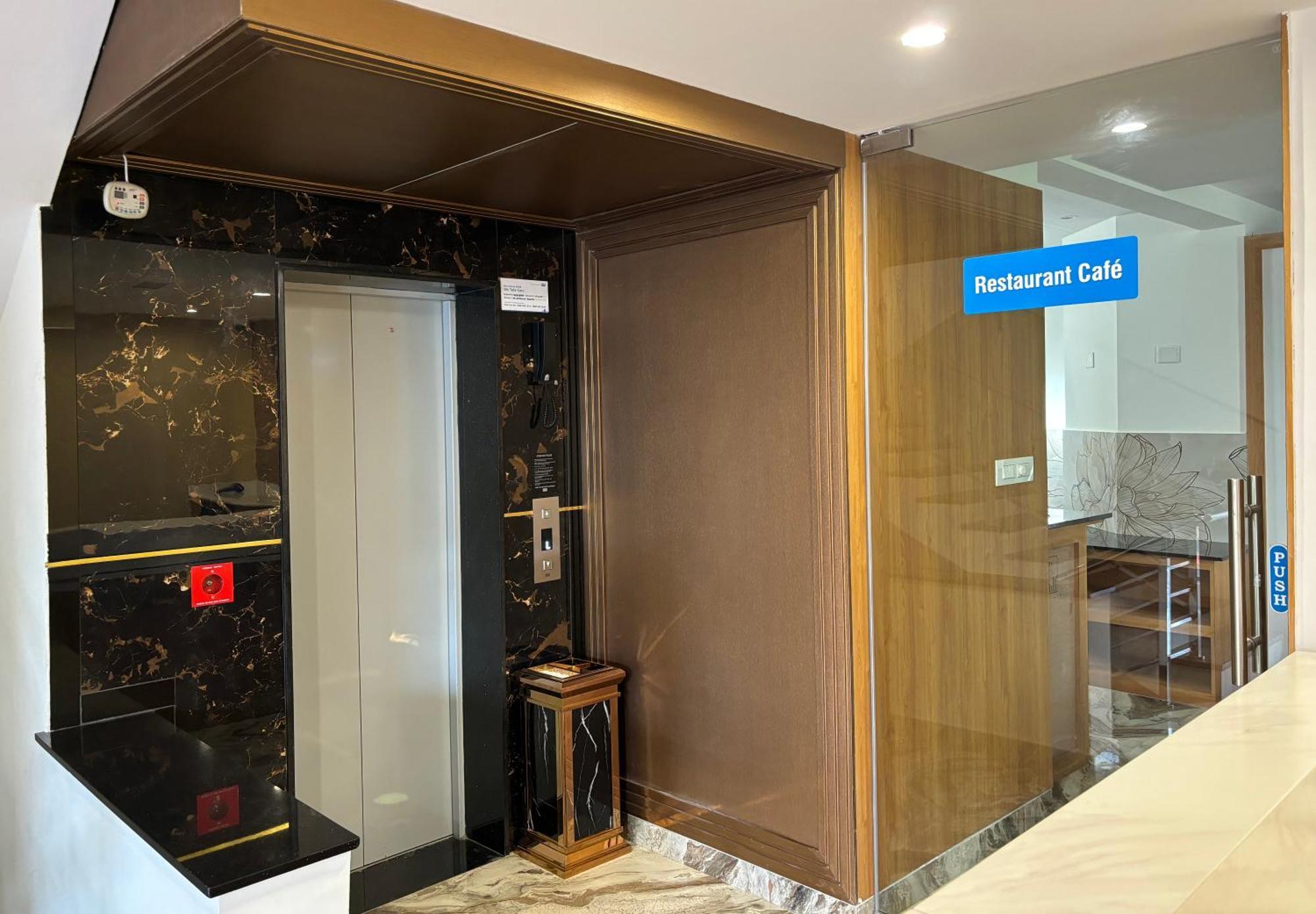 Hotel Sterling Plaza- Bangalore International Airport Dod Jala Εξωτερικό φωτογραφία