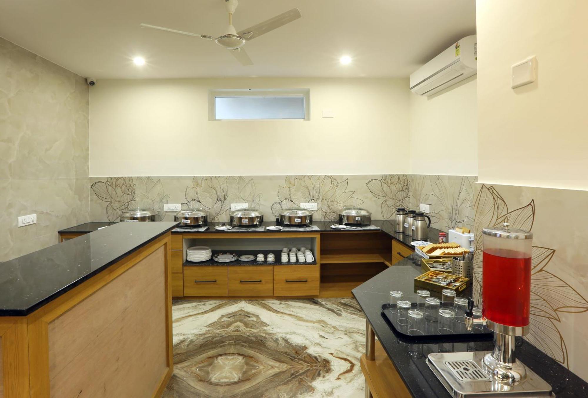 Hotel Sterling Plaza- Bangalore International Airport Dod Jala Εξωτερικό φωτογραφία