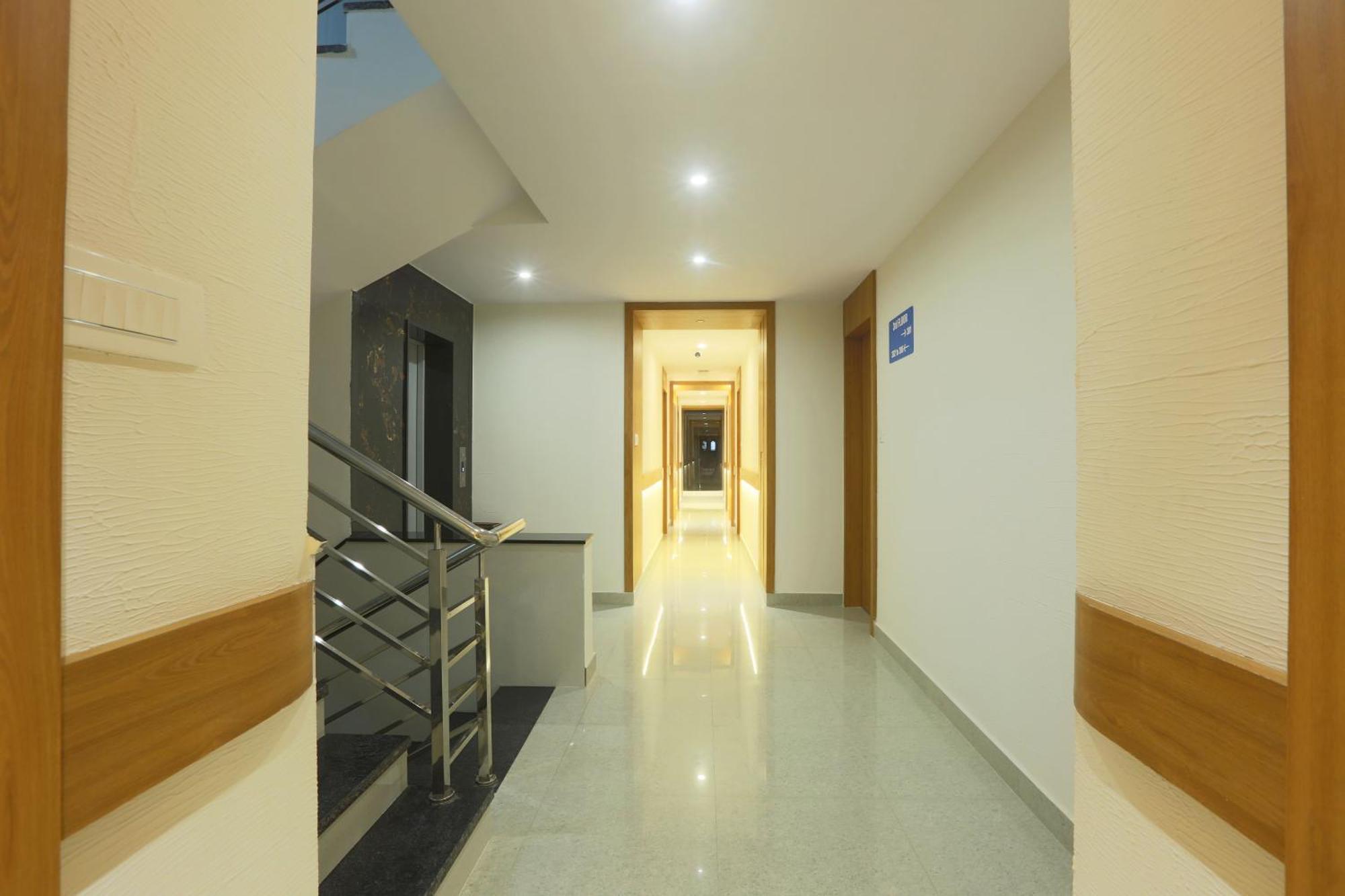 Hotel Sterling Plaza- Bangalore International Airport Dod Jala Εξωτερικό φωτογραφία