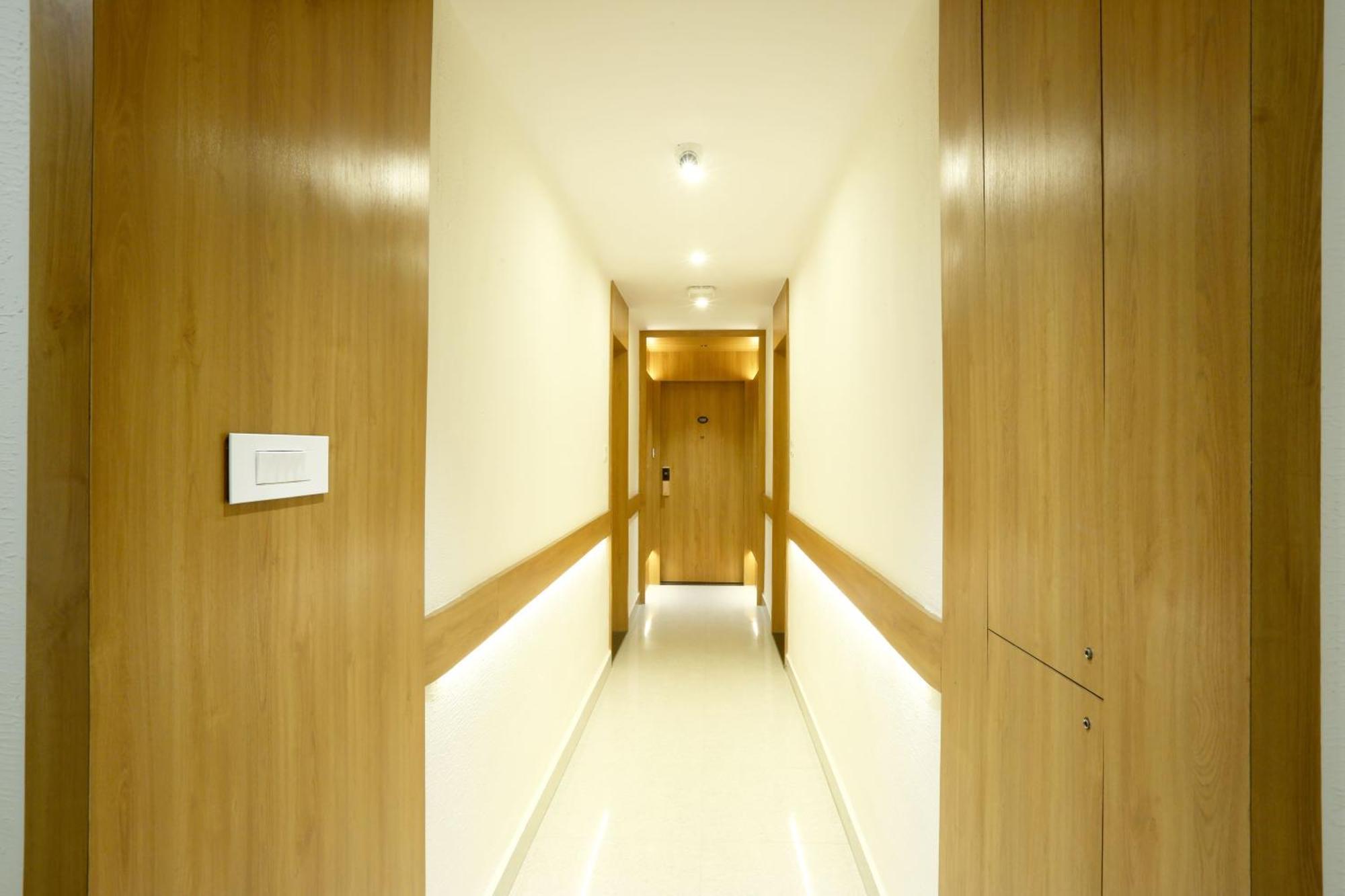 Hotel Sterling Plaza- Bangalore International Airport Dod Jala Εξωτερικό φωτογραφία