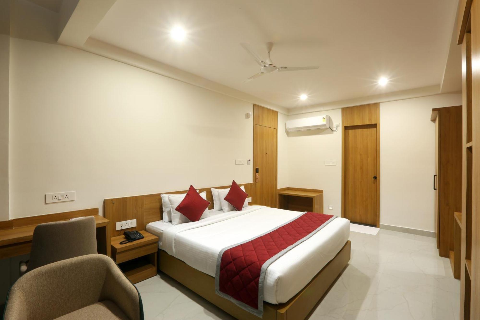 Hotel Sterling Plaza- Bangalore International Airport Dod Jala Εξωτερικό φωτογραφία